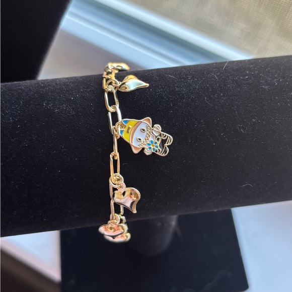 Labubu Themed Bracelet and Earring Set - Picture 4 of 10